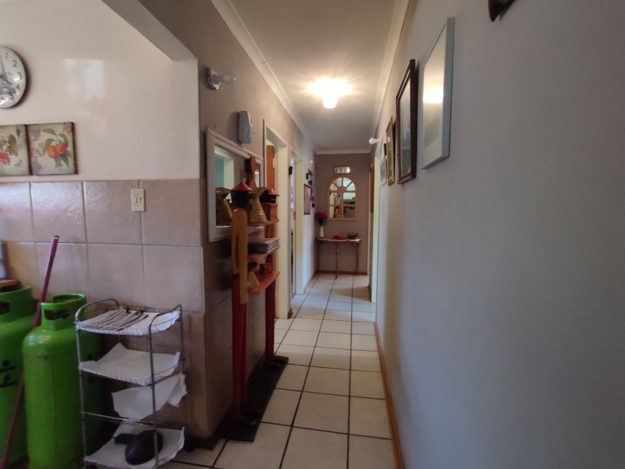4 Bedroom Property for Sale in Pellissier Free State